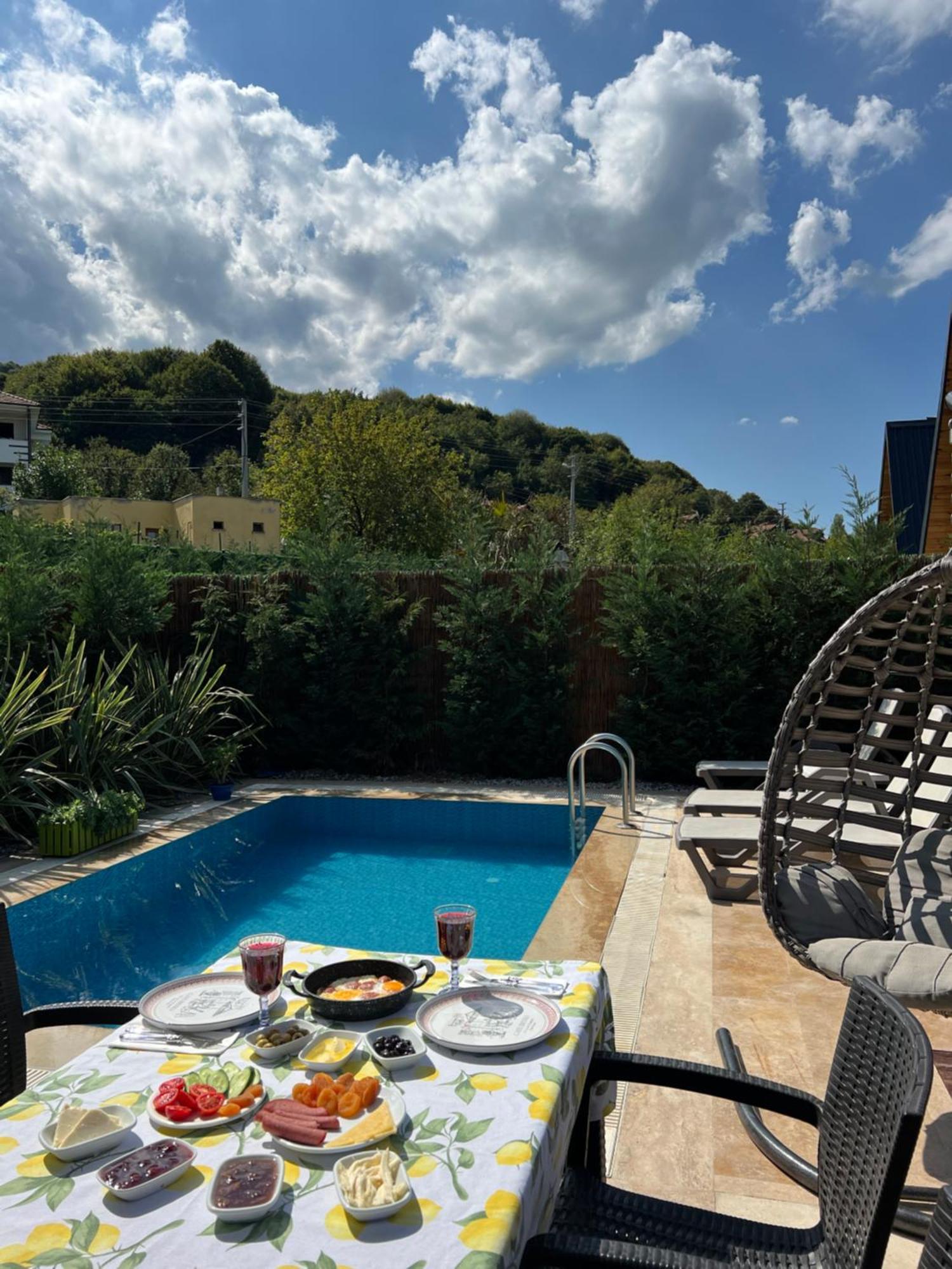Teona Kartepe Bungalov Экстерьер фото